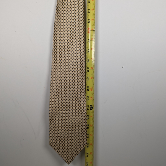 Izod Yellow and Blue Tie - Picture 6 of 6